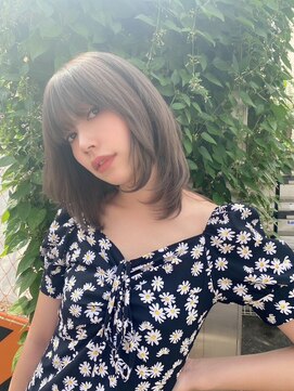 ルイス(L'wis) 小顔に見えるウルフレイヤーカットお洒落ヘア！