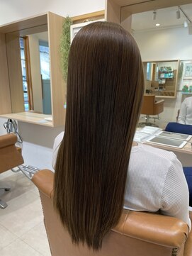 リンクル 自由が丘(lincle) オリジナルプレミアムトリートメントで髪質改善　自由が丘