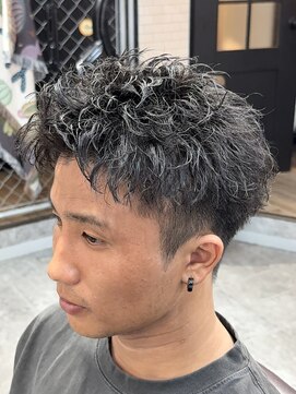 アミーゴ(AMIGO) スパイキーショート×ピンパーマ