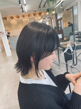 グランデュール 東静岡池田店(GRANDEUR) 東静岡ショートボブくびれショートイルミナカラー顔周りレイヤー