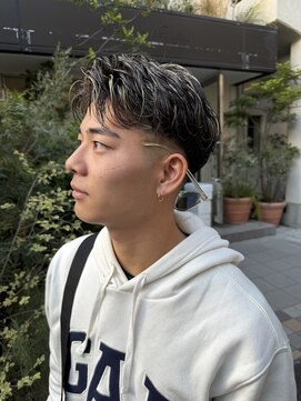 イヴォーク トーキョー(EVOKE TOKYO) メンズパーマ×ハイライト