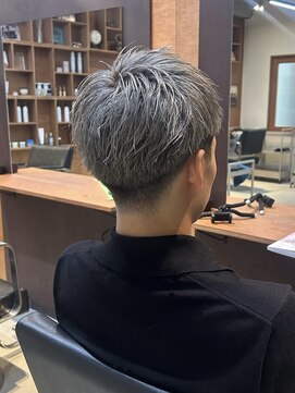 フリンジショート/津田沼/メンズパーマ/ハイトーン/ブリーチ