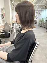 オウル(Owll)&nbsp;＊肩ライン外ハネ切りっぱなしボブ＊