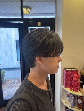 オーシャントーキョー(OCEAN TOKYO) 韓国マッシュフェザーパーマニュアンスパーマセンターパート黒髪