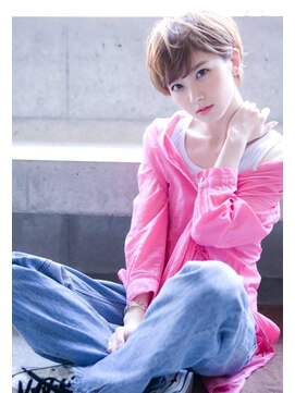 ロジッタ(ROJITHA) 【ROJITHA】  シアーグレージュ×フェザーショート