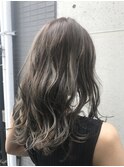 ローレイヤーウェーブ グレージュ