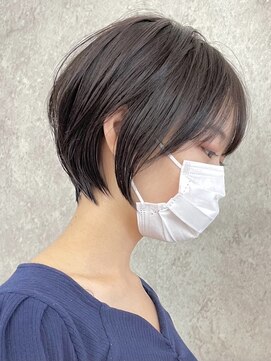 エリマ 調布(elima) くびれショートボブ顔周りレイヤーカット白髪ぼかし30代40代50代