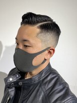 ドルクス 日本橋(Dorcus)&nbsp;東京バーバー日本橋スキンフェードパートスタイル