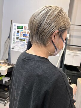 ダニーコウベ(Danny kobe) ホワイトベージュ