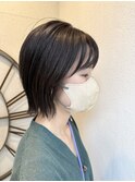 外ハネウルフボブ