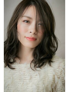 カバーヘア ブリス 志木南口駅前店(COVER HAIR bliss) □オリーブアッシュ抜け感小顔ウルフパーマ116志木30代40代50代