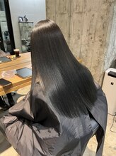 縮毛矯正のみならず、艶出しにも特化してます！【岡崎/縮毛矯正/髪質改善/トリートメント】