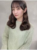カーキベージュシースルーぱっつん前髪インナーカラーベージュ