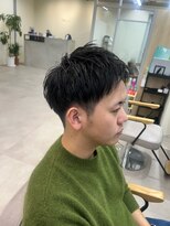 ユニ 江坂(Uni.)&nbsp;マッシュパーマ/ウルフ/アッシュブラック/カルマパーマ/江坂