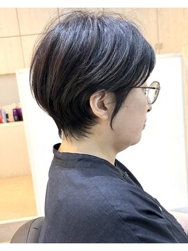 ヨファ ヘアー(YOFA hair) 似合わせ　大人くびれショート