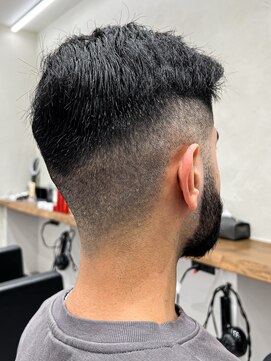 ルースト 京都駅前店(ROOST) インディフェードスタイル