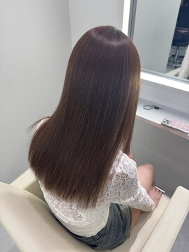 テイス 新宿(TACE) [ホワイトグレージュ/ミニウルフ/チェリーブラウン/新宿］