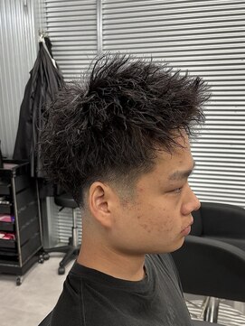 ガオプロデュースバイレボ(gao produced by revo) スパイキーショート/ソフトツイスト/短髪/フェード/ツーブロック