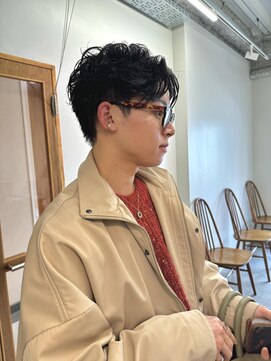 ニール シトロン 名古屋 伏見 丸の内(NEELU citron) [Neelu_take]メンズセンターパートシャドウパーマ