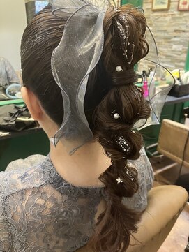 ヘアーラウンジ アンフィ 井土ヶ谷(Hair Lounge Anphi) ヘアセット♪アレンジポニー、編みおろし