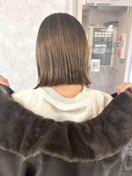 イデアル(Ideal) ボブ/ミニボブ/切りっぱなしボブ/外ハネ/外ハネボブ/前下がり