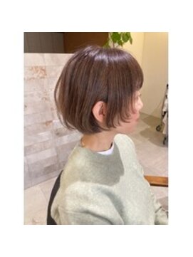 ヘアーオアシス ビオトープサン(Hair Oasis biotope SUN) マッシュボブ×白髪ぼかし