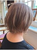 ナチュラル外ハネストレートボブ