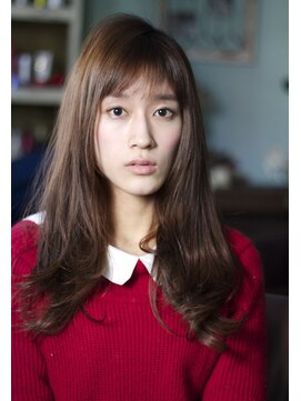 ヘアーサロン リノ(Hair Salon Lino) シースルーバング　ロング　ナチュラルヘアー　アッシュベージュ