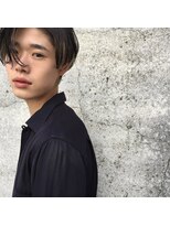 プランツ ヘアサロン(Plants HAIR SALON by GEORGE)&nbsp;前下がりサイドパート刈り上げスタイル