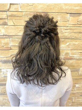 ラナシエン (RanaCien) ○RanaCien○イケダ ルーズハーフアップ