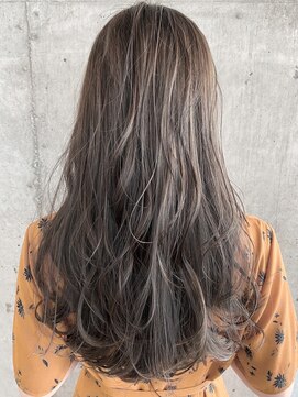 メーヴェ(Mowen) mowen 南堀江 ヌーディーグレージュ×ゆる巻きロング