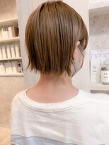 キャアリー(Caary)&nbsp;福山市美容院人気caaryキャアリー切りっぱなし外ハネボブ