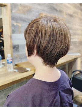 サーティースリー 石川町店(Thirty3) 大人ショート