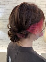 ヴァイブス(vibes)&nbsp;イヤリングカラー×まとめ髪