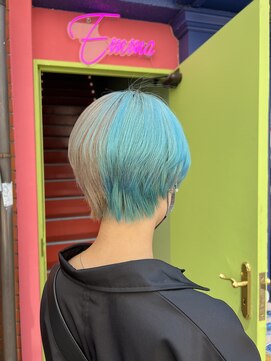 エマ(emma) 水色×ホワイトベージュ！