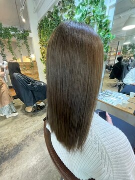 ナンバー ジェミカ 札幌(N° jemica) 艶たっぷり♪ナチュラルストレート