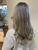 ヘアーメイクポリッシュ 久世店&nbsp;韓国レイヤー×透明感ミルクティーベージュ