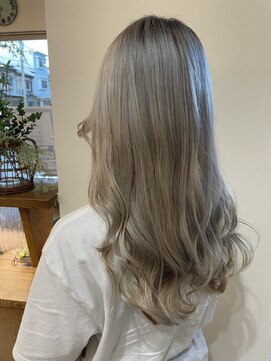 ヘアーメイクポリッシュ 久世店 韓国レイヤー×透明感ミルクティーベージュ