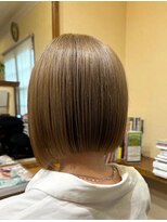 ボブビッシュ 東温店 ミニボブ/髪質改善/白髪ぼかし
