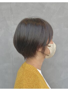 ドロップ ウタヅ(Drop UTAZU) ナチュラルショートボブ