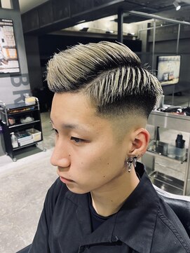 ブルーノ(BRUNO) フェードカット サイドパート