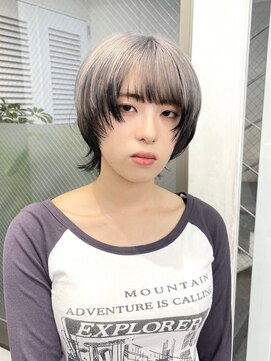 レコ 渋谷(LECO) マッシュウルフシルバーグレーダークグラデーション