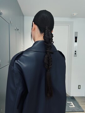 エイゾー 銀座(EIZO) タイトポニー