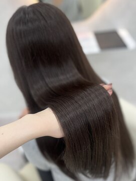 エス 熊谷(Ess) 暗めカラー/グランマッシュ/デザインカラー[髪質改善/熊谷]