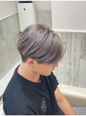 【ブリーチ2回】圧倒的透明感◎シルバーカラー×センターパート