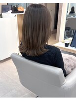 エレノア 渋谷公園通り店(Eleanor)&nbsp;【中澤】セミロング　くびれレイヤー×透明感グレージュ