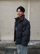 ハイセンス(HISENSE)&nbsp;メンズカットフェザーパーマニュアンスパーマセンターパートGIA