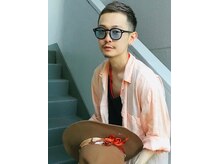 レヴィア(REVIA)