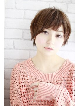 トランクイル サフリック(TRAN9UIL safric) 20代30代40代 ショートからぬくもりのあるスタイルを。