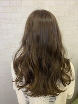 ルミエール(Lumiere)&nbsp;ロングヘアー巻き髪